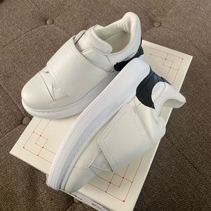 Brand new never worn Alexander mcqueens